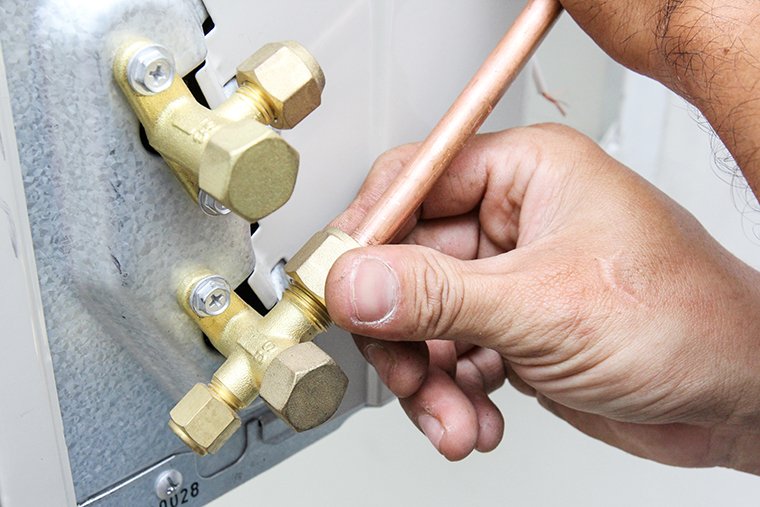Đi đường ống máy lạnh giá rẻ