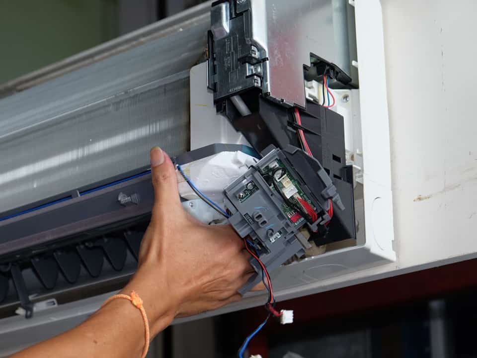 Sửa chữa máy lạnh Tân Bình