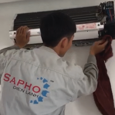 Vệ sinh dàn lạnh sạch sâu, khử khuẩn, nấm mốc